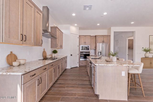 5719 E SAYAN Street, Mesa, AZ 85215