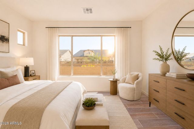 5719 E SAYAN Street, Mesa, AZ 85215