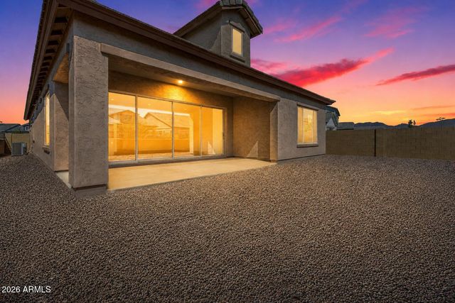 5719 E SAYAN Street, Mesa, AZ 85215