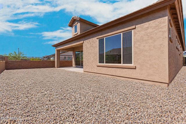 5719 E SAYAN Street, Mesa, AZ 85215