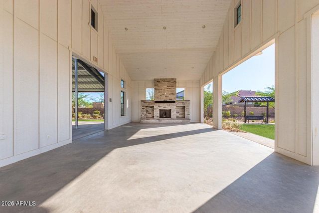 5719 E SAYAN Street, Mesa, AZ 85215