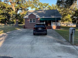 120 Keller Avenue, Biloxi, MS 39530