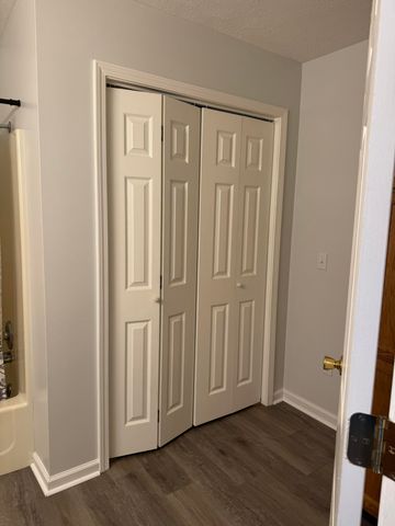 44 Cheyenne Drive, Russell Springs, KY 42642