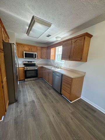 44 Cheyenne Drive, Russell Springs, KY 42642