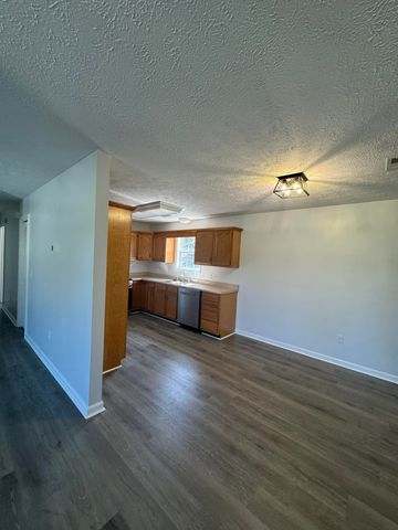 44 Cheyenne Drive, Russell Springs, KY 42642