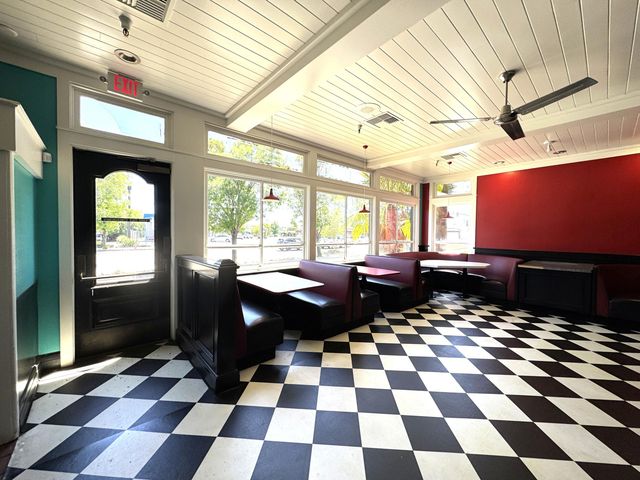 1987 Hilltop Drive, Redding, CA 96002