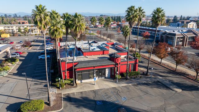 1987 Hilltop Drive, Redding, CA 96002