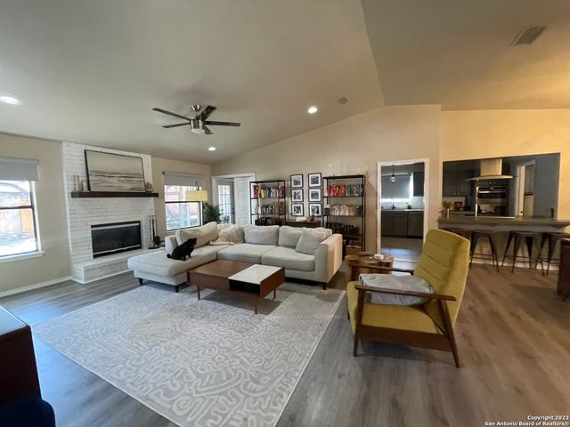29608 TERRA VIS, Fair Oaks Ranch, TX 78015