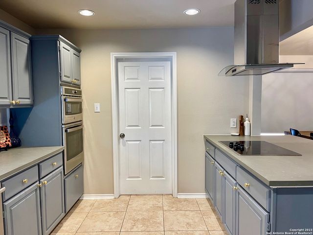 29608 TERRA VIS, Fair Oaks Ranch, TX 78015