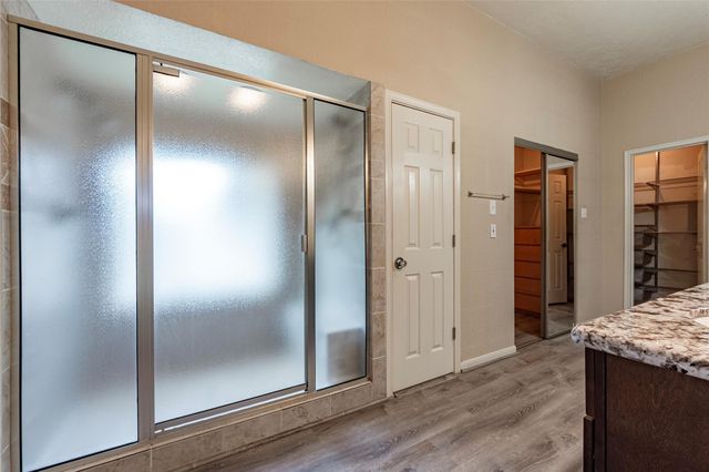 1227 Mabry Mill Road, Houston, TX 77062