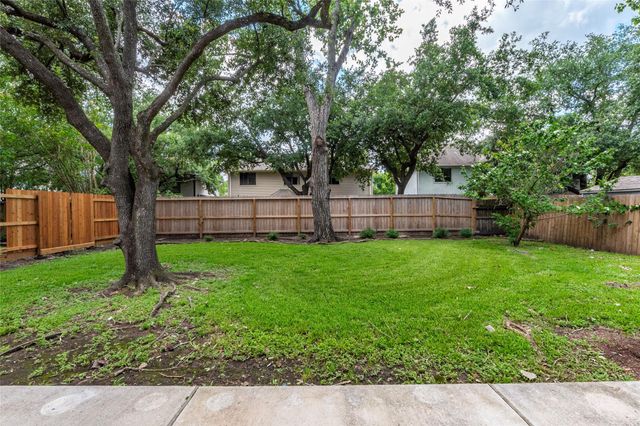 1227 Mabry Mill Road, Houston, TX 77062