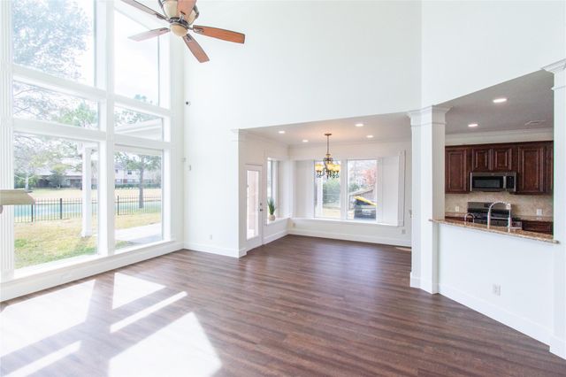 3703 Windmill Links Drive, Richmond, TX 77407