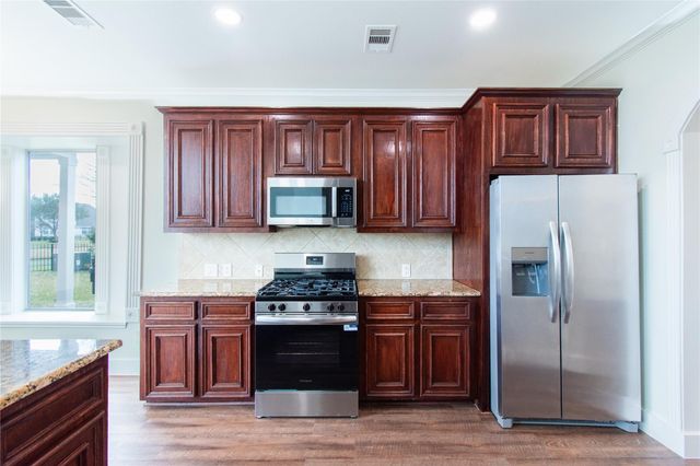 3703 Windmill Links Drive, Richmond, TX 77407