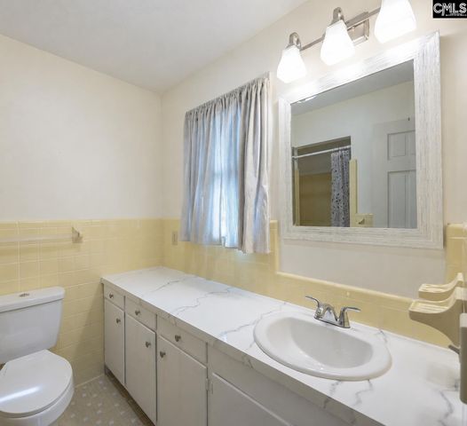 560 Edisto Drive, Batesburg, SC 29006