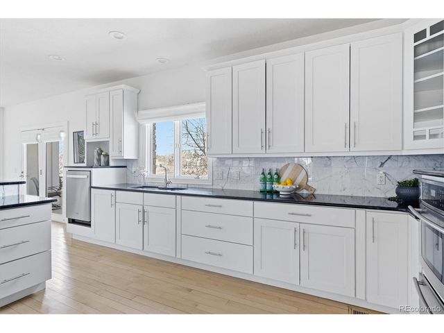 5181 Preserve Pkwy N, Greenwood Village, CO 80121