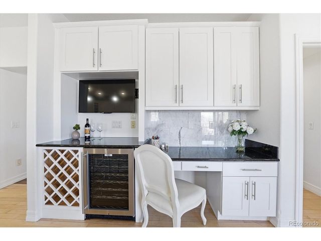 5181 Preserve Pkwy N, Greenwood Village, CO 80121