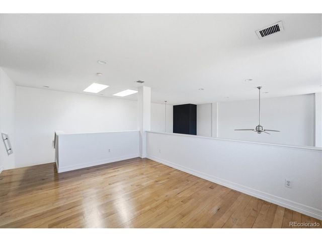 5181 Preserve Pkwy N, Greenwood Village, CO 80121