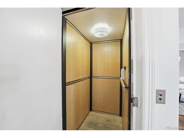 5181 Preserve Pkwy N, Greenwood Village, CO 80121