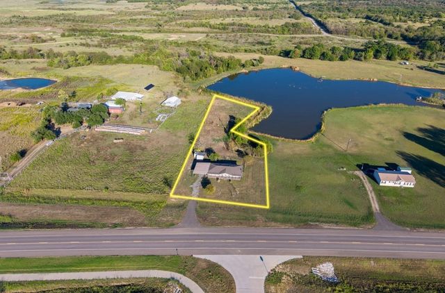 10829 St Highway 34, Ladonia, TX 75449