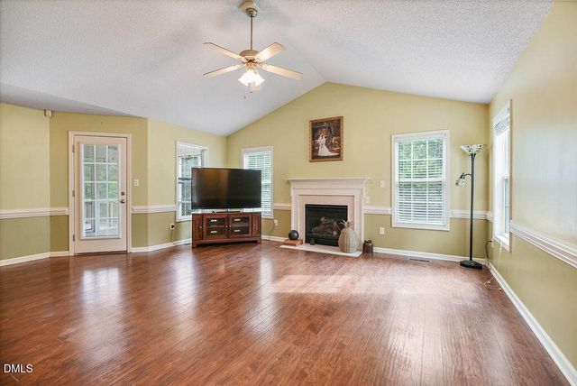 299 Park Lane, Coats, NC 27521