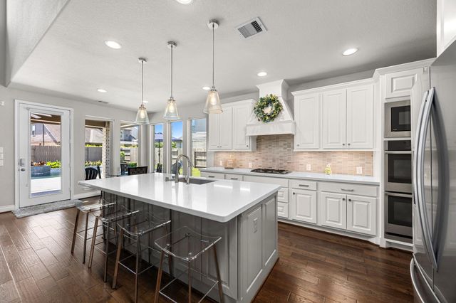 30423 Wild Garden Way Court, Fulshear, TX 77441