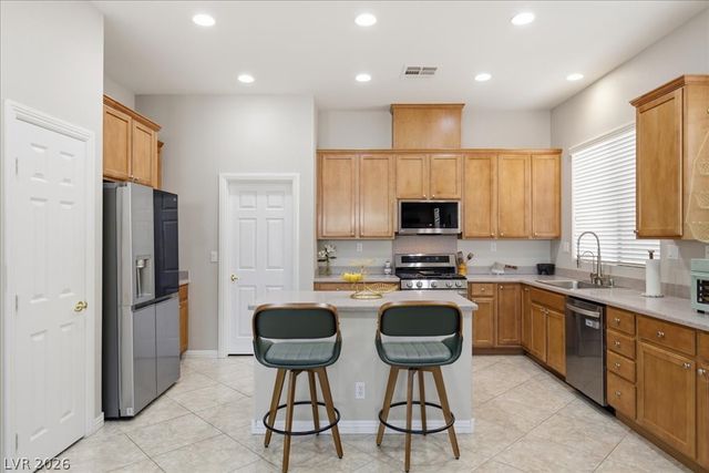 6552 Arrowbear Lane, North Las Vegas, NV 89084