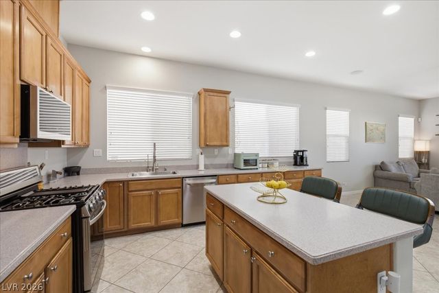 6552 Arrowbear Lane, North Las Vegas, NV 89084