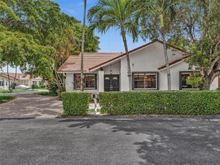 7457 SW 112th Pl, Miami, FL 33173