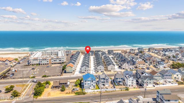 27 Shell Road 143, Mantoloking, NJ 08738