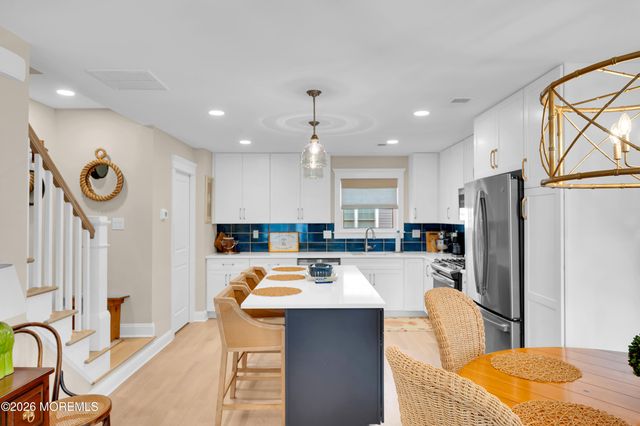27 Shell Road 143, Mantoloking, NJ 08738