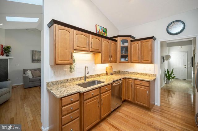 101 OAK CT, Locust Grove, VA 22508