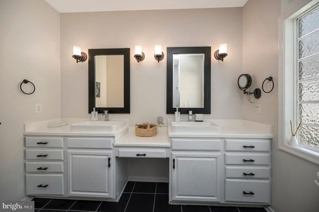 101 OAK CT, Locust Grove, VA 22508