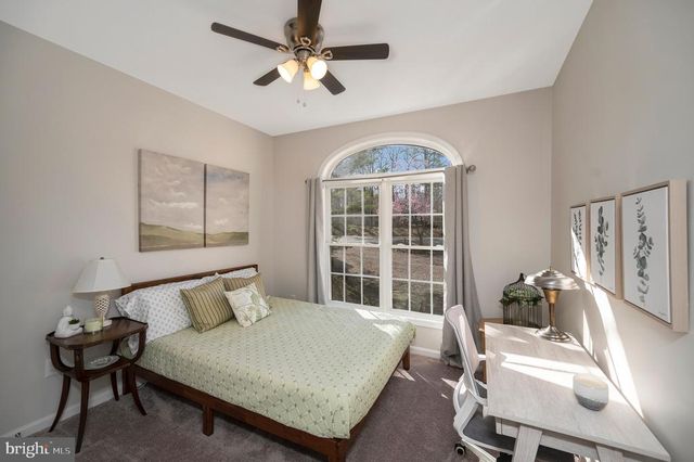 101 OAK CT, Locust Grove, VA 22508