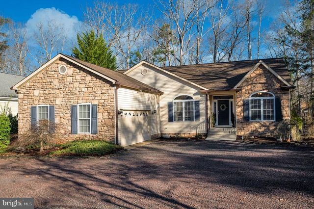 101 OAK CT, Locust Grove, VA 22508