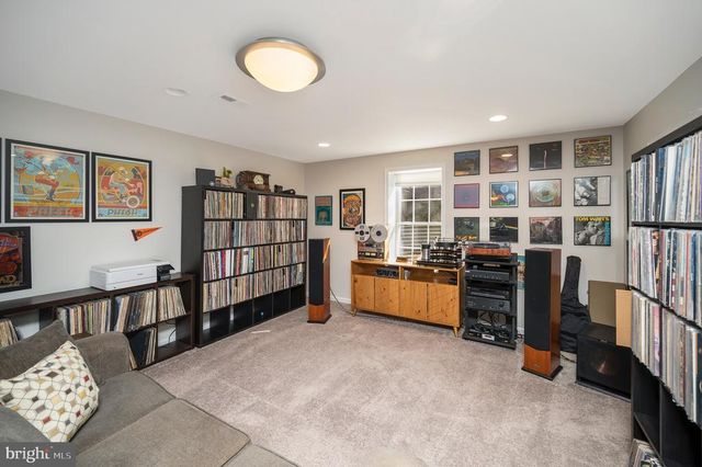 101 OAK CT, Locust Grove, VA 22508