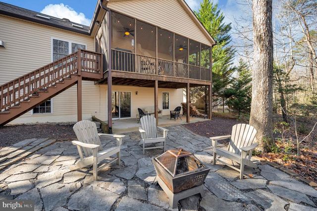 101 OAK CT, Locust Grove, VA 22508