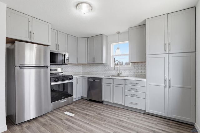 4600 CAROL, Rapid City, SD 57703