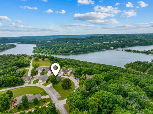 157 S Shining Mountain Drive, Cape Fair, MO 65624