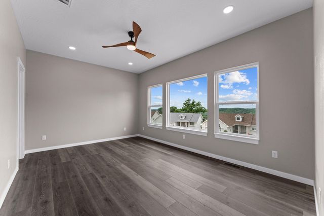 157 S Shining Mountain Drive, Cape Fair, MO 65624