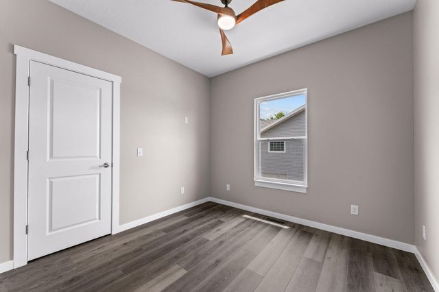 157 S Shining Mountain Drive, Cape Fair, MO 65624