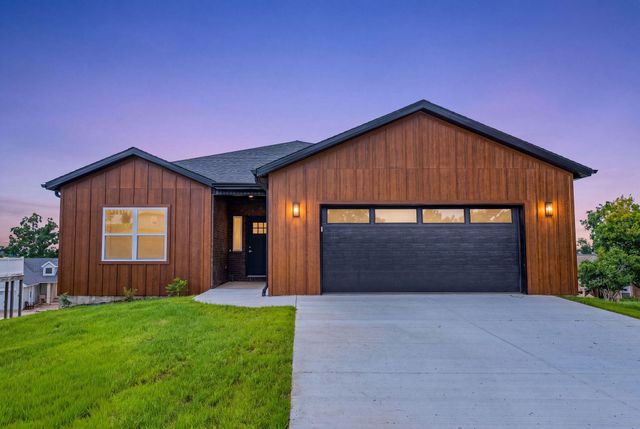 157 S Shining Mountain Drive, Cape Fair, MO 65624