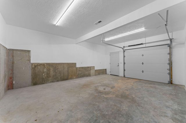 157 S Shining Mountain Drive, Cape Fair, MO 65624