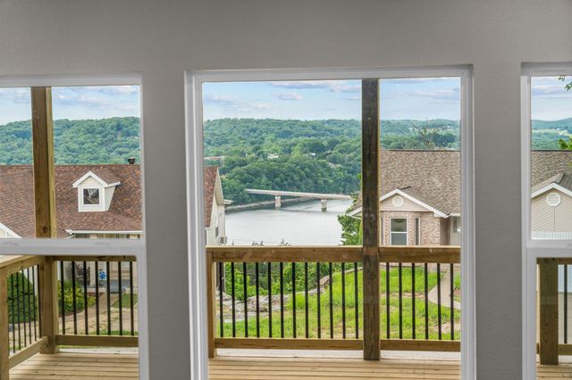 157 S Shining Mountain Drive, Cape Fair, MO 65624