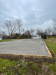 6921 Middlebelt Road, Romulus, MI 48174