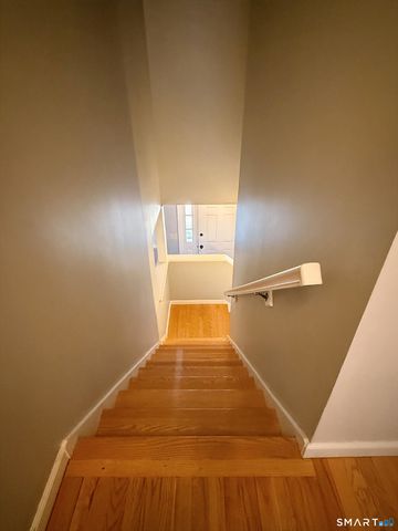 28 Colgate Drive, Manchester, CT 06042