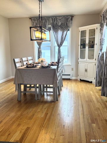 28 Colgate Drive, Manchester, CT 06042