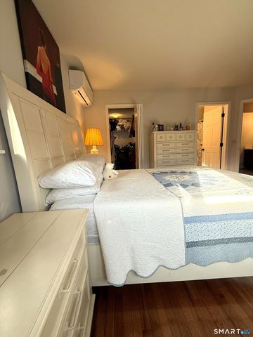 28 Colgate Drive, Manchester, CT 06042