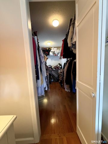 28 Colgate Drive, Manchester, CT 06042