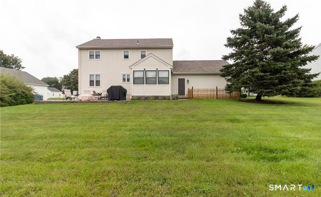 28 Colgate Drive, Manchester, CT 06042