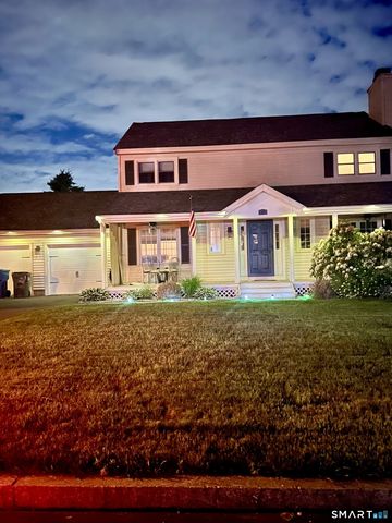 28 Colgate Drive, Manchester, CT 06042